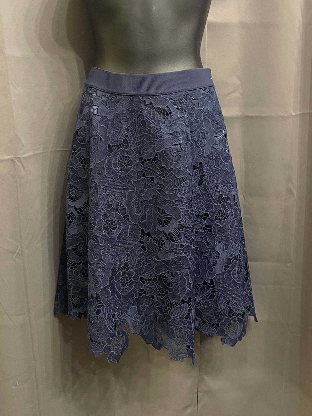 Isaac Mizrahi Live! Floral Lace Midi Skirt Blue Size 6